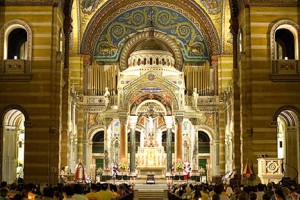 the-baldacchino-10